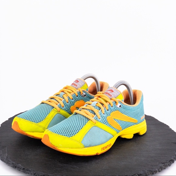 newton distance womens